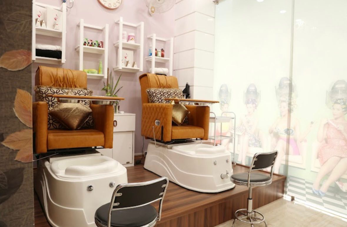 Salon interior