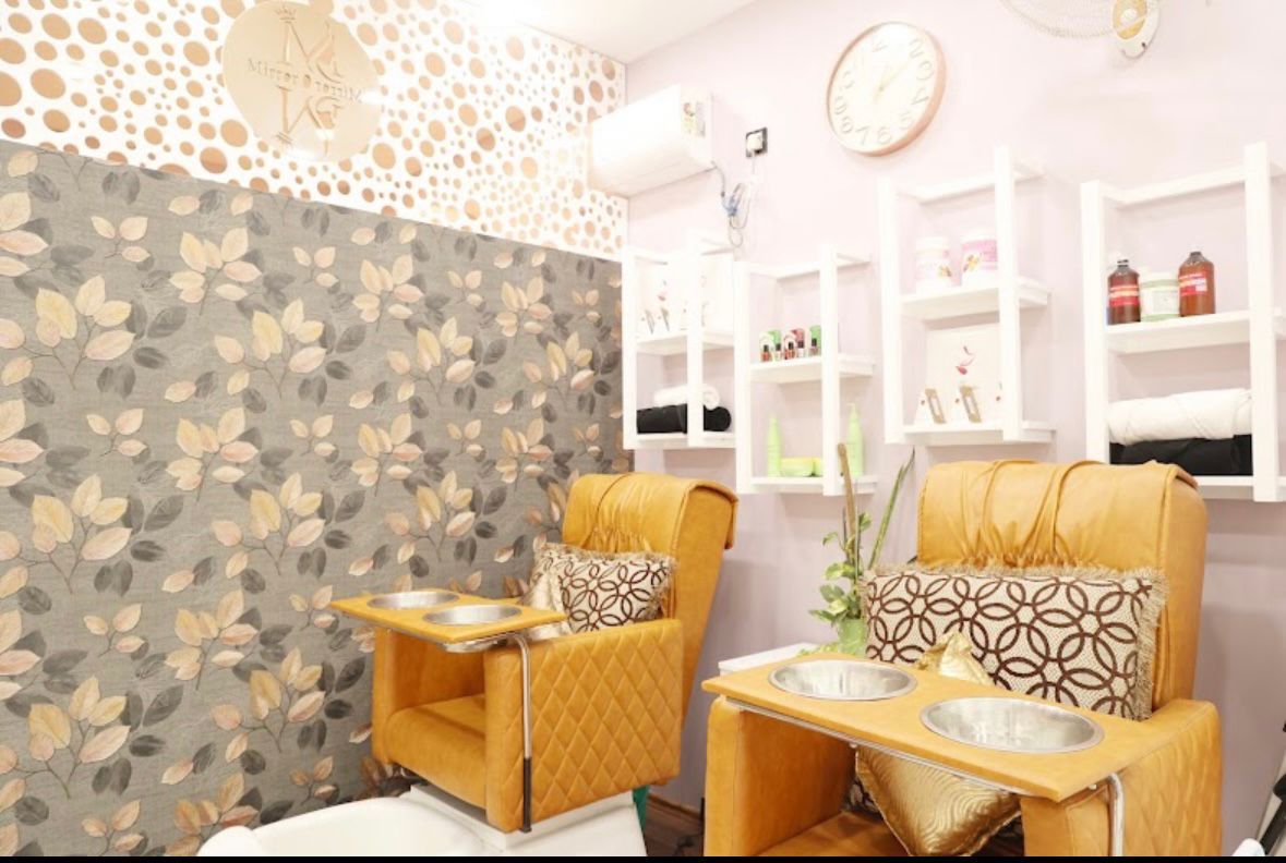 Salon styling area
